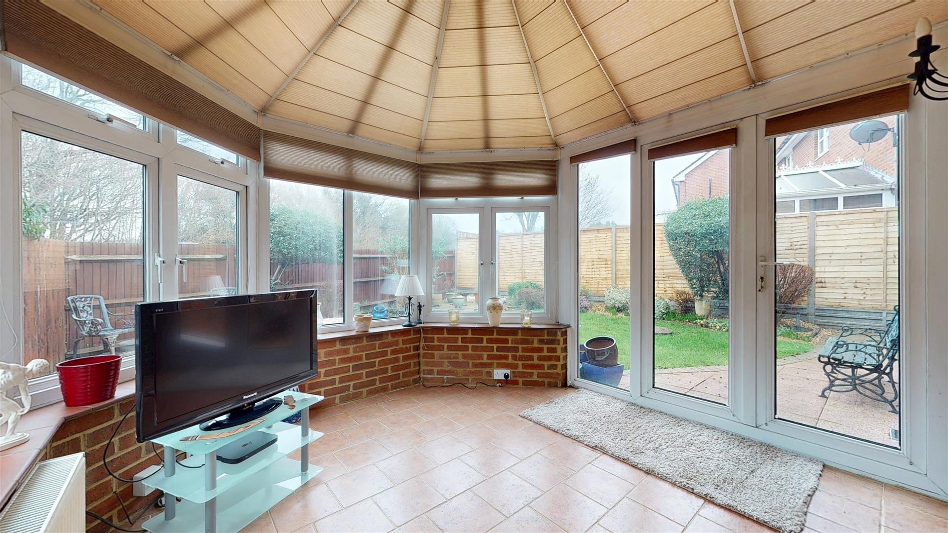 Rosemullion Avenue, Tattenhoe, Milton Keynes